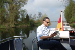 Die Galathea kann auch last-minute gechartert werden.